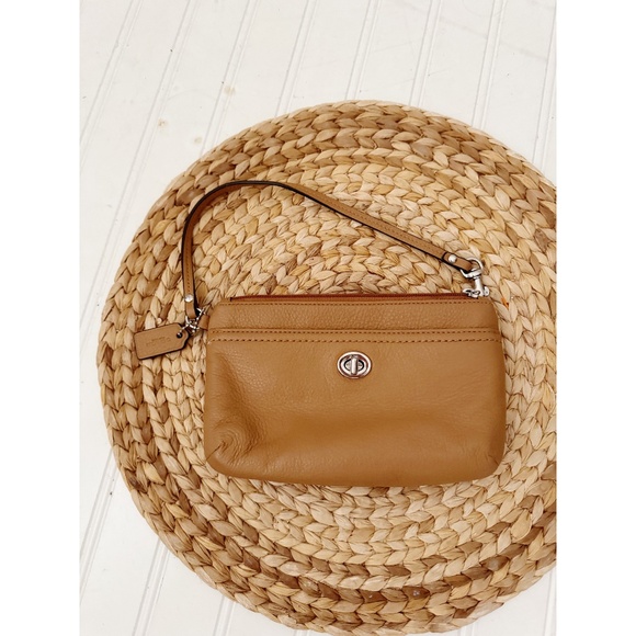 Coach Tan Leather Kisslock Wristlet - Picture 4 of 4